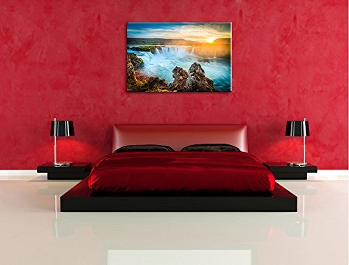 Wasserfall im Sonnenuntergang Format: 120x80 cm auf Leinwand, XXL riesige Bilder fertig gerahmt mit Keilrahmen, Kunstdruck auf Wandbild mit Rahmen, günstiger als Gemälde oder Ölbild, kein Poster oder Plakat
