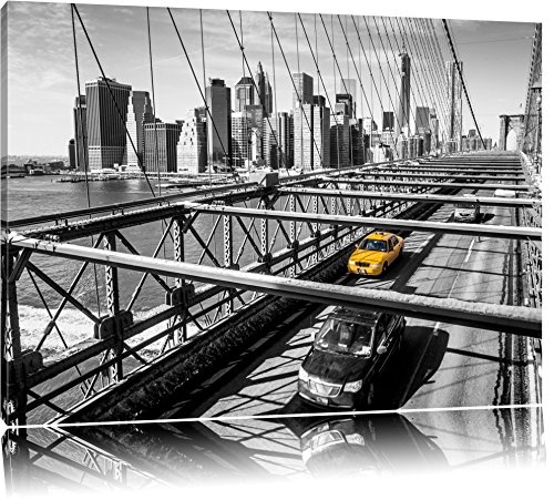 Gelbes Taxi in New York auf Brücke Format: 120x80...