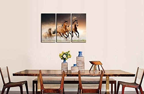 Leinwanddruck Bild Running Wild Horse braun Pferde Galopp in Staub in Sunset 3 Stück Gemälde Moderne Giclée-gespannt und gerahmt Kunstwerk das Tier Bilder Foto Prints auf Leinwand