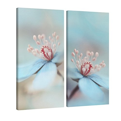 Leinwandbild 2-teilig - Blüten in Hellblau - Hoch...