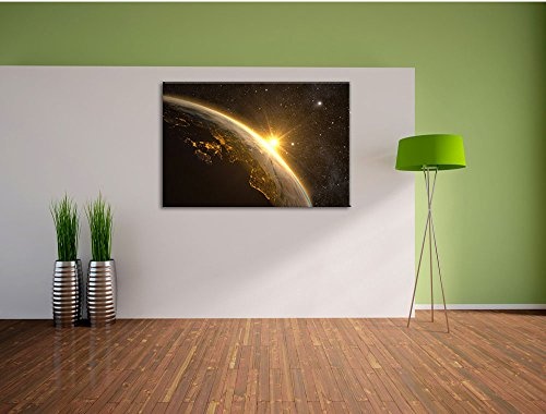 Die Sonne und Erde im Weltall, Format: 120x80 auf Leinwand, XXL riesige Bilder fertig gerahmt mit Keilrahmen, Kunstdruck auf Wandbild mit Rahmen, günstiger als Gemälde oder Ölbild, kein Poster oder Plakat