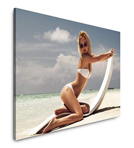 Paul Sinus Art Sexy Frau am Strand 150 x 100 cm Inspirierende Fotokunst in Museums-Qualität für Ihr Zuhause als Wandbild auf Leinwand in XXL Format