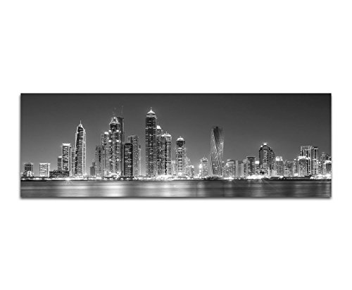 Leinwandfoto als Panorama SCHWARZ / WEISS 150x50cm Dubai Skyline Wasser Nacht Lichter