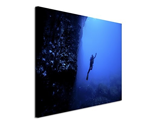 Paul Sinus Art Kunstfoto auf Leinwand 60x40cm Naturfotografie - Taucher Unter Wasser, Malta auf Leinwand Exklusives Wandbild Moderne Fotografie für Ihre Wand in Vielen Größen