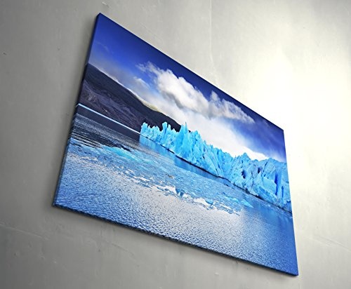 Paul Sinus Art Leinwandbilder | Bilder Leinwand 120x80cm Blauer Eisberg im Wasser in Argentinien