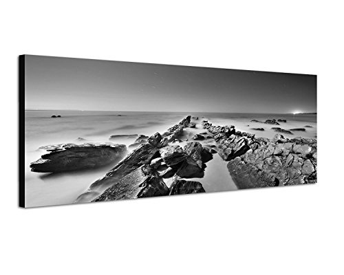 Augenblicke Wandbilder Keilrahmenbild Panoramabild SCHWARZ/Weiss 150x50cm Meer Felsen Steine Nacht Mondlicht