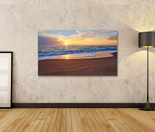 Bild Bilder auf Leinwand Bunter Sonnenuntergang an der tropischen Strandsonne hinter Wolken reflektiert auf Wasser und Wellen mit Schaumstoff auf Sand. Wandbild Poster Leinwandbild SDO
