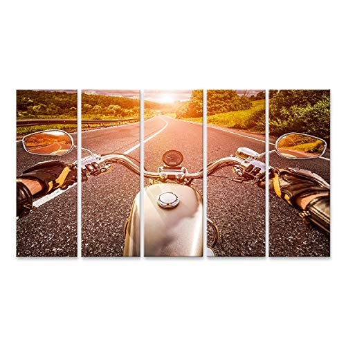 islandburner Bild Bilder auf Leinwand Der Radfahrer, der EIN Motorrad fährt, fährt entlang die Asphaltstraße. Erste-Person-Ansicht Wandbild, Poster, Leinwandbild NOH