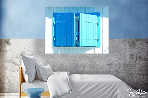 Glücksvilla Blaues Fenster im Sonnenlicht - XXL Bild/Wandbild, Größe: 80 x 60 cm Quer-Format, Digital-Druck auf Art Canvas Leinwand, 2 cm. Frankreich Fensterladen Hütte blau weiß Bild groß Kunst