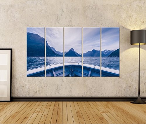 Bild Bilder auf Leinwand Milford-Klippen und Berge im kalten blauen Ton angeseh Wandbild, Poster, Leinwandbild MEB