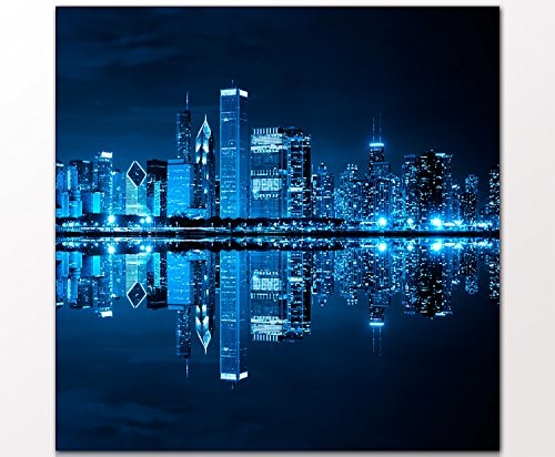 BERGER DESIGNS - Stadtbild "Chicago Finance District" 80x80 cm auf Leinwand und Holzkeilrahmen (Stadt, Chicago, Nacht, Wolkenkratzer, Lichtermeer, Wasserspiegelung) - Beste Qualität, handgefertigt in Deutschland -