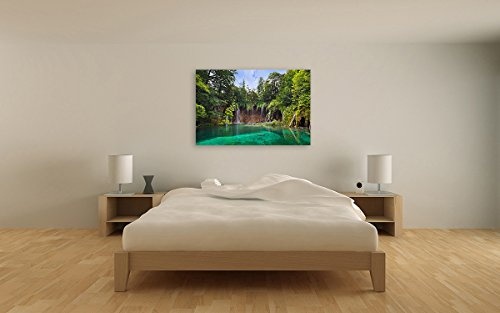 Bilderfabrik - Kunstdruck Wald-Wasserfall - auf Leinwand und Holzkeilrahmen bespannt. Beste Qualität, handgefertigt in Deutschland. (80 x 120 cm)