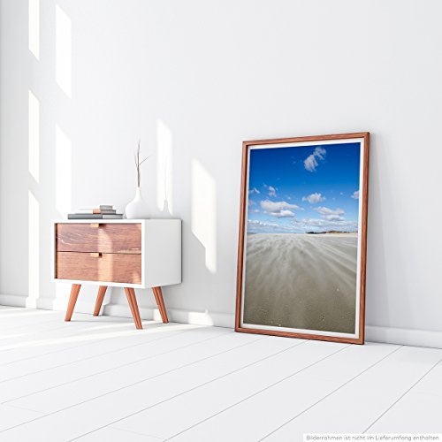 Best for home Artprints - Art - Wehender Sand am einsamen Strand- Fotodruck in gestochen scharfer Qualität