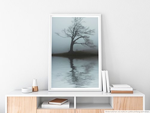 Best for home Artprints - Art - Einsamer Baum in Grau- Fotodruck in gestochen scharfer Qualität