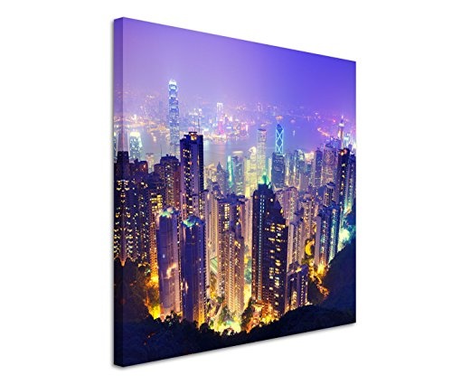 Modernes Bild 90x90cm Urbane Fotografie - Hongkong im lila Licht der Nacht