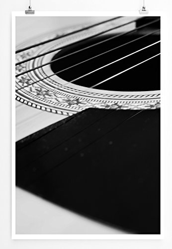 Best for home Artprints - Künstlerische Fotografie - Saiten ( Seiten ) einer Westerngitarre schwarz weiß- Fotodruck in gestochen scharfer Qualität