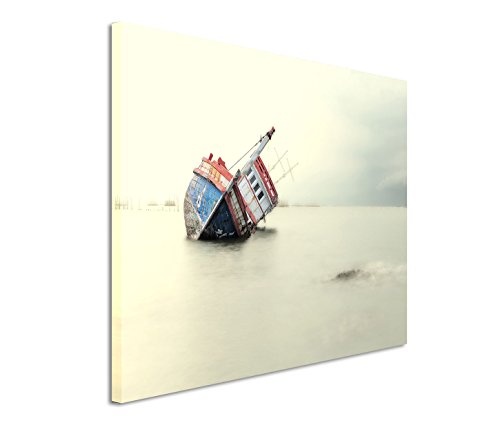 Modernes Bild 90x60cm Illustration - Wolkenkratzer von obenSinkendes Schiff im Meer