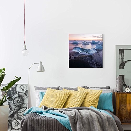 Leinwandbild quadratisch 90x90cm Eisscholle am schwarzen Strand