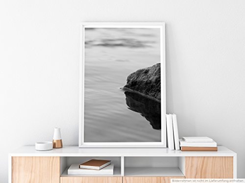 Best for home Artprints - Art - Schwarzer Fels im Wasser- Fotodruck in gestochen scharfer Qualität