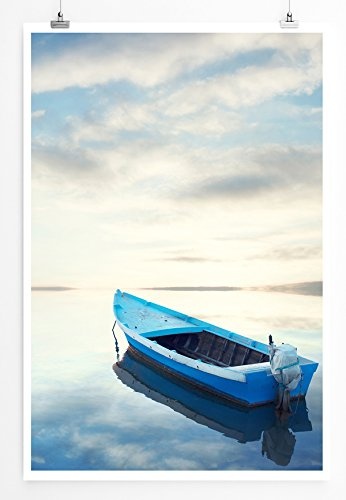 Best for home Artprints - Art - Einsames Boot auf stillem Wasser- Fotodruck in gestochen scharfer Qualität