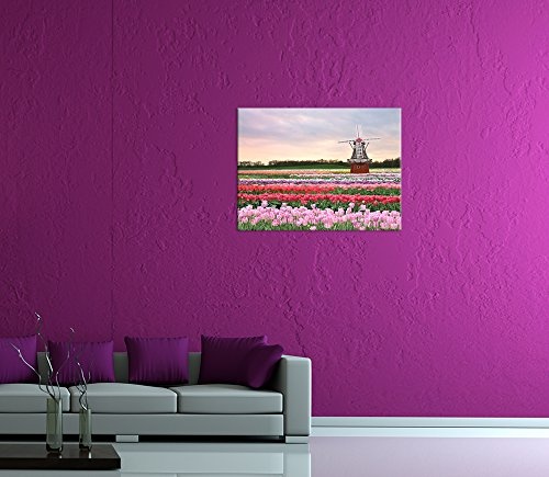 Keilrahmenbild - Tulpenfeld mit Windmühle - Bild auf Leinwand - 120x90 cm - Leinwandbilder - Landschaften - Holland - Blumenwiese