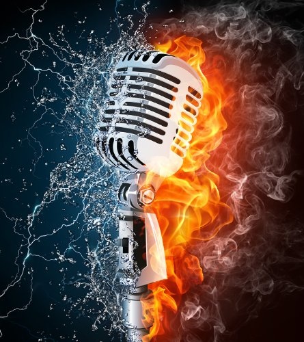 Bilderdepot24 Vlies Fototapete - Microphone on Fire and Water - 270x240 cm - mit Kleister - Poster - Foto auf Tapete - Wandbild - Wandtapete - Vliestapete