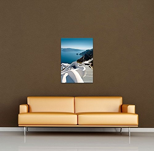 Wandbild - Santorini Treppe - Griechenland - Bild auf Leinwand - 50x70 cm 1 teilig - Leinwandbilder - Bilder als Leinwanddruck - Urlaub, Sonne & Meer - Europa - Mittelmeer