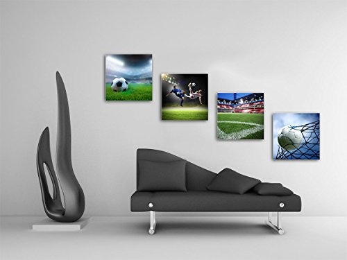 Fußball - Set A schwebend, 4-teiliges Bilder-Set je Teil 29x29cm, Seidenmatte moderne Optik auf Forex, UV-stabil, wasserfest, Kunstdruck für Büro, Wohnzimmer, XXL Deko Bild