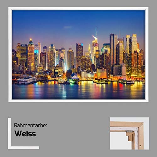 Homedeco-24 Canvas Leinwandbild Wandbild Kunstdruck, View on Manhattan at Night, New York, USA 65x100 cm auf Keilrahmen gespannt und mit Massivholz-Schattenfugenrahmen 6 Farben-Auswahl, Hier Weiß