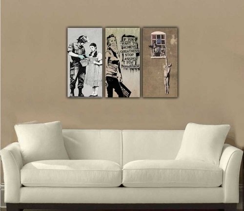 Moderne Kunstwerke von Banksy, Leinwanddrucke, Bildkollektion, "Cheating Wife", "Masked Arachist", "Police Searching Dorothy", 3 Stück, canvas holz, 2- 3 X 20" X 10" (3 X 50CM X 25CM)