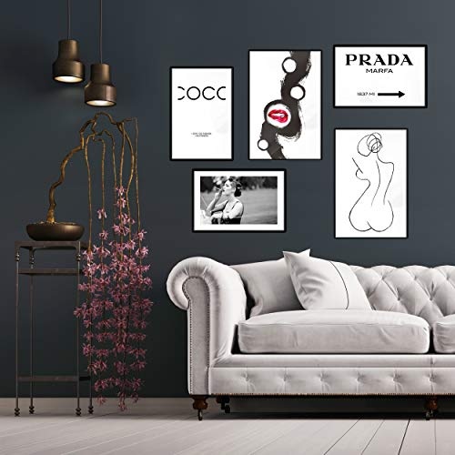 decomonkey | Poster 5er - Set schwarz-weiß Abstrakt Kunstdruck Wandbild Print Bilder Kunstposter Wandposter Posterset Prada Marfa Coco Chanel Fashion Necte Frau Porträt rot Mund