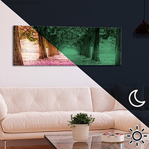 decomonkey Leinwand Bilder nachtleuchtend 135x45 cm Wandbilder Tag & Nacht Design Bilder mit 3D nachleuchtenden Farben Vlies Leinwand Natur Wald Alee