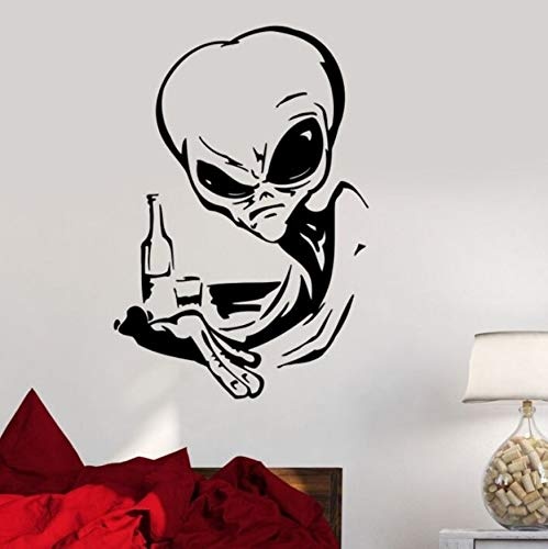 Vinyl Wandtattoo Alien Ufo Witzigen Dekor Abnehmbare Kinderzimmer Wandaufkleber Alien Gesicht Wandtattoos Home Alien Art Wallpaper 42X62Cm