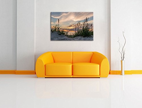 Gras am Strand bei Sonnenuntergang Format: 100x70 auf Leinwand, XXL riesige Bilder fertig gerahmt mit Keilrahmen, Kunstdruck auf Wandbild mit Rahmen, günstiger als Gemälde oder Ölbild, kein Poster oder Plakat