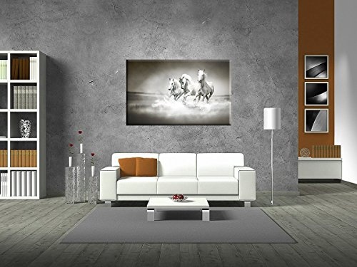 Leinwandbild 3 weiße Pferde auf Leinwand und Keilrahmen. Beste Qualität, handgefertigt in Deutschland! 90x70cm