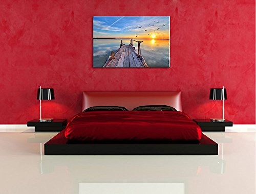 Steg mit Möwen bei Sonnenuntergang Format: 80x60 auf Leinwand, XXL riesige Bilder fertig gerahmt mit Keilrahmen, Kunstdruck auf Wandbild mit Rahmen, günstiger als Gemälde oder Ölbild, kein Poster oder Plakat