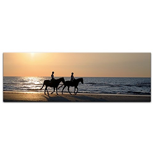 Keilrahmenbild - Reiter im Sonnenuntergang - Bild auf Leinwand - 120 x 40 cm - Leinwandbilder - Bilder als Leinwanddruck - Urlaub, Sonne & Meer - Zwei Reiter am Strand
