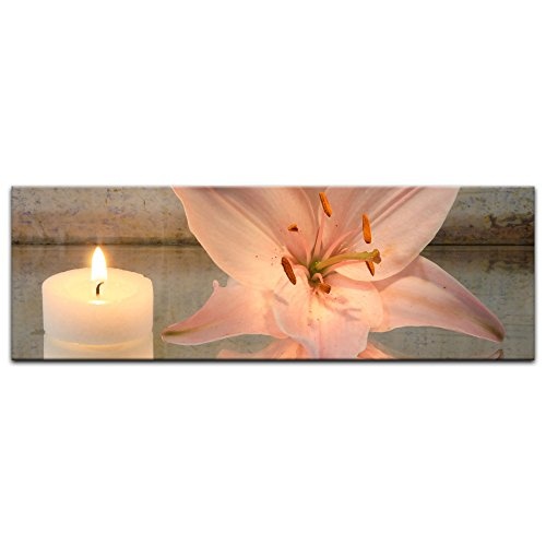 Keilrahmenbild - Lilie und Kerze - Bild auf Leinwand - 120 x 40 cm - Leinwandbilder - Bilder als Leinwanddruck - Geist & Seele - Zeichnung - Blüte mit Wachskerze
