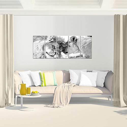 Bilder Löwen Liebe Wandbild 150 x 60 cm Vlies - Leinwand Bild XXL Format Wandbilder Wohnzimmer Wohnung Deko Kunstdrucke Weiß 5 Teilig - MADE IN GERMANY - Fertig zum Aufhängen 002156c