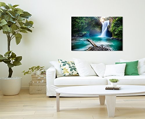 Sinus Art Wandbild 120x80cm Landschaftsfotografie - Wasserfall im Regenwald auf Leinwand für Wohnzimmer, Büro, Schlafzimmer, Ferienwohnung u.v.m. Gestochen scharf in Top Qualität