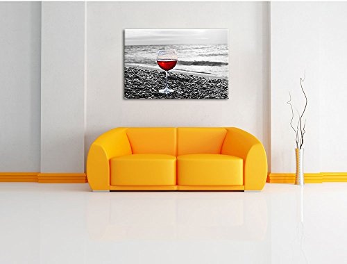 Pixxprint Weinglas am Steinstrand Schwarz/Weiß, Format: 120x80 auf Leinwand