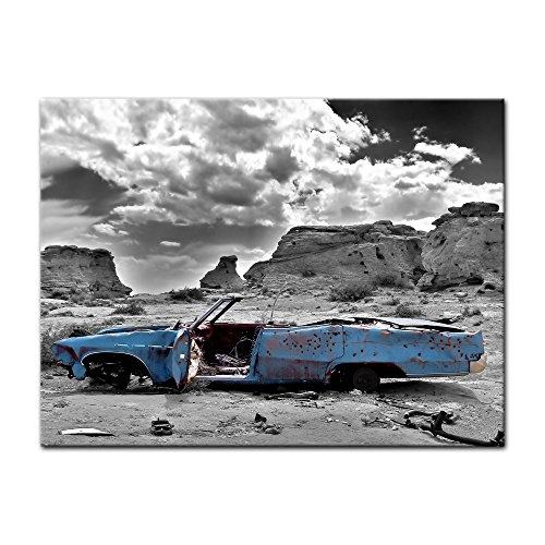 Keilrahmenbild - Cadillac - blau - Bild auf Leinwand - 120x90 cm 1 teilig - Leinwandbilder - Motorisiert - Amerika - Landschaften - Autowrack in der Wüste