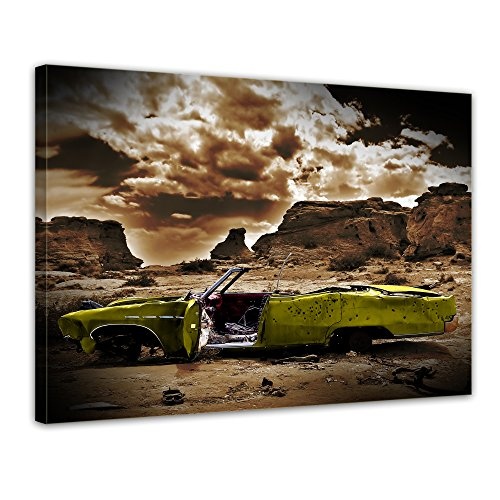 Keilrahmenbild - Cadillac - gelb-sephia - Bild auf Leinwand - 120x90 cm - Leinwandbilder - Motorisiert - Amerika - Landschaften - Autowrack in der Wüste