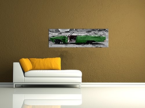 Keilrahmenbild - Cadillac - grün - Bild auf Leinwand - 160x50 cm - Leinwandbilder - Motorisiert - Amerika - Landschaften - Autowrack in der Wüste