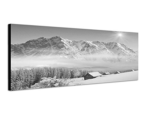Keilrahmenbild Panoramabild SCHWARZ / WEISS 150x50cm Winterlandschaft Berge Wald Häuser Schnee
