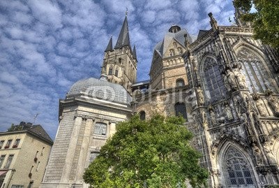 Leinwand-Bild 100 x 70 cm: "Aachen Cathedral in...