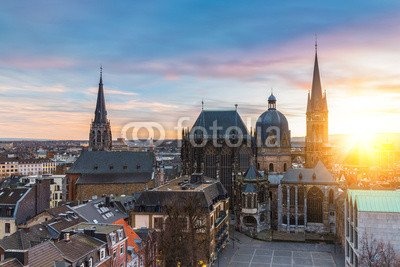 Leinwand-Bild 140 x 90 cm: "Stadt Aachen im Sonnenuntergang", Bild auf Leinwand